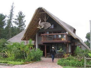 Eingang zum Elephant Sanctuary Park bei Plettenberg Bay