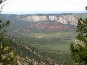 Canyon Overlook im Dinosaur Park